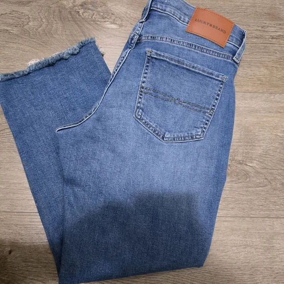 Lucky Brand Blue Ankle Jeans - Picture 4 of 8